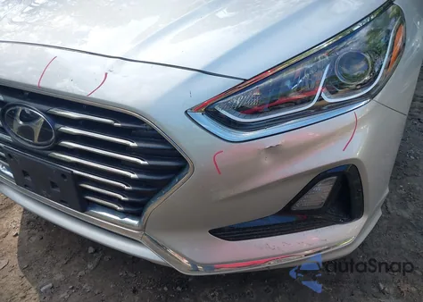 2018 Hyundai Sonata Se z USA, uszkodzony, nr VIN 5NPE24AF2JH704330